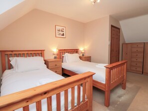 3 Schlafzimmer, individuell dekoriert, individuell eingerichtet
