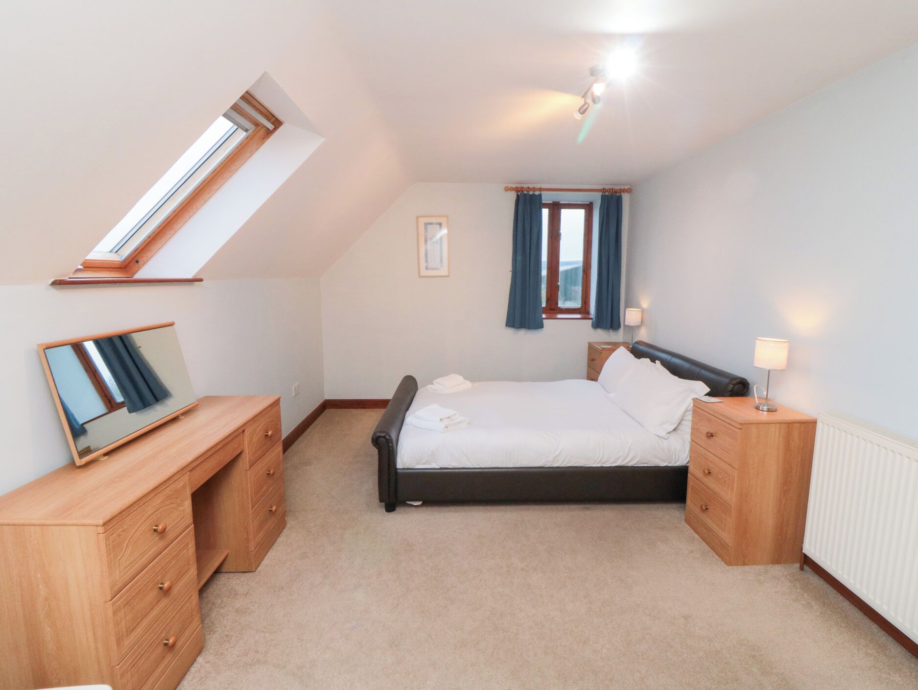 3 bedrooms, individually decorated, individually furnished, free WiFi