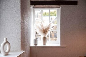 Interior - Hall Gowen, Carnforth (Carnforth)