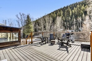 Terrace/patio - Cabin in Black Hawk w/ Hot Tub and Fire Pit! (Black Hawk)