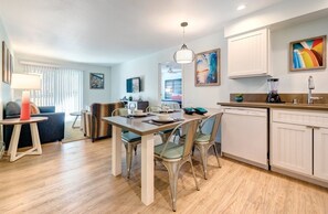 Interior - WorldMark Mission Valley - 2 Bedroom Less Desirable Location (San Diego)