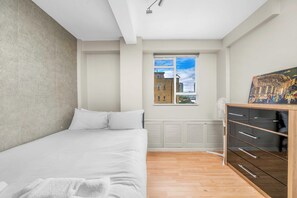 2 bedrooms, Internet, bed sheets - 2 Bedrooms Flat in Little Venice (London)