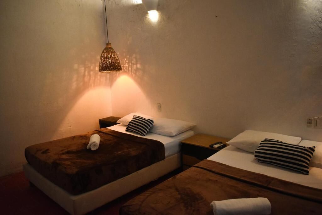 Suite familiar | Ropa de cama hipoalergénica, insonorización, wifi gratis y ropa de cama 