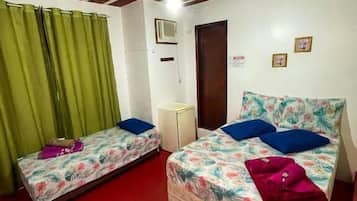 Chambre triple de base, climatisation