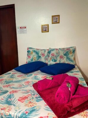 Basic Triple Room, Air conditioning | Free WiFi - Pousada Verdes Mares (Rio das Ostras)