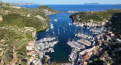 WONDERFUL SUITE ON SIVOTA BAY