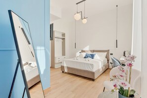 Deluxe Room, Balcony