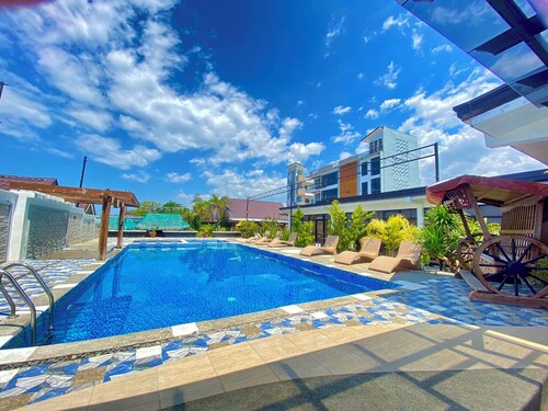 Entire Beach Front 4-BR Villa in Zambales - Good for 25 Persons