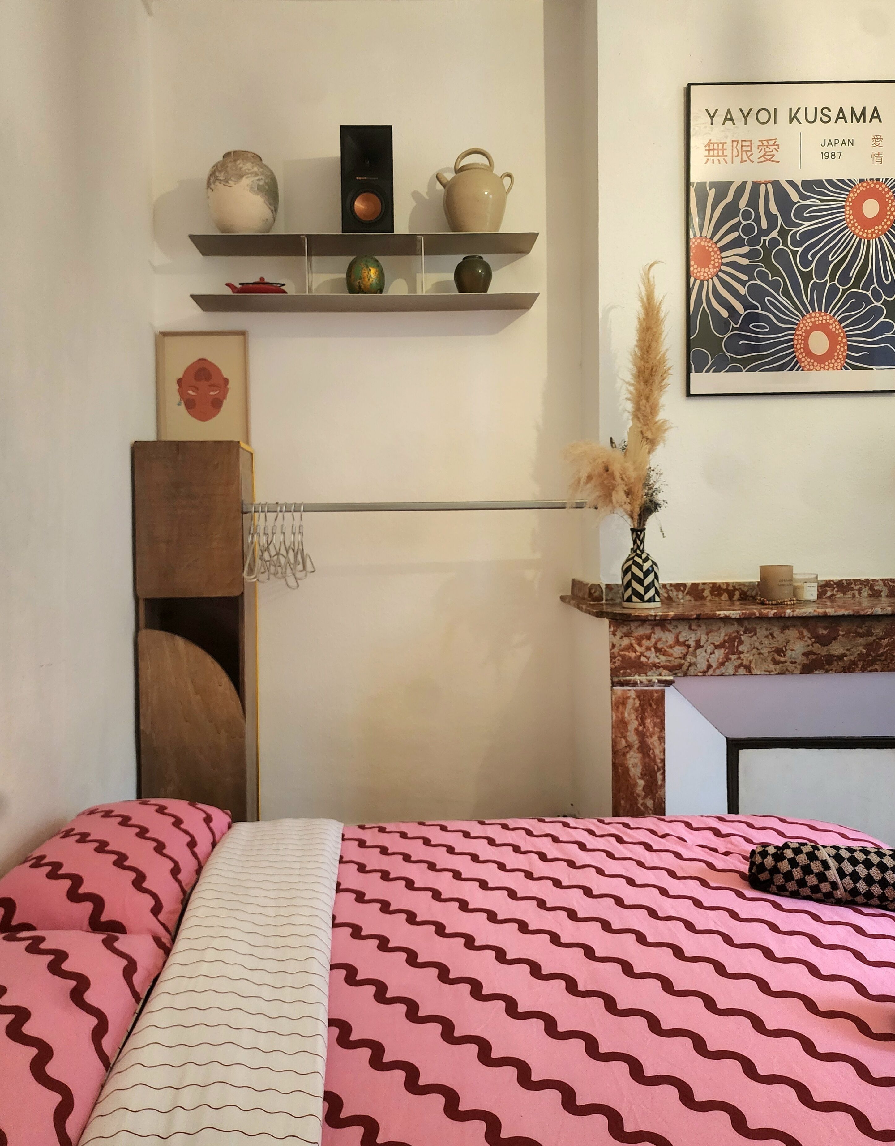 3 makuuhuonetta, silitysrauta/-lauta, Wi-Fi, vuodevaatteet