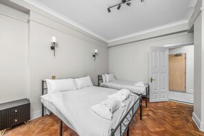 1 bedroom, WiFi, bed sheets - 1-Bed Near Hyde Park (London)