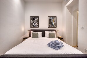 2 habitaciones, tabla de planchar con plancha y wifi gratis 