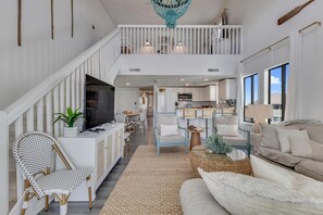 Smart TV - High Tide @ Island North - 3 Bedroom Condo with Community Pool (Carolina Beach)
