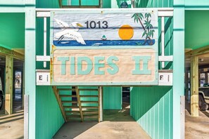 Property grounds - Carolina Breeze - Walk to Carolina Beach (Carolina Beach)