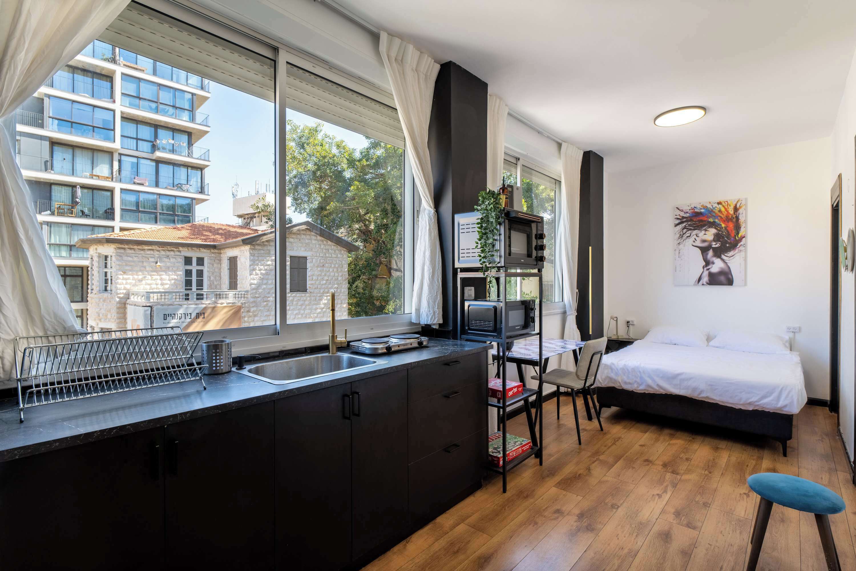 2 bedrooms, iron/ironing board, Internet, bed sheets