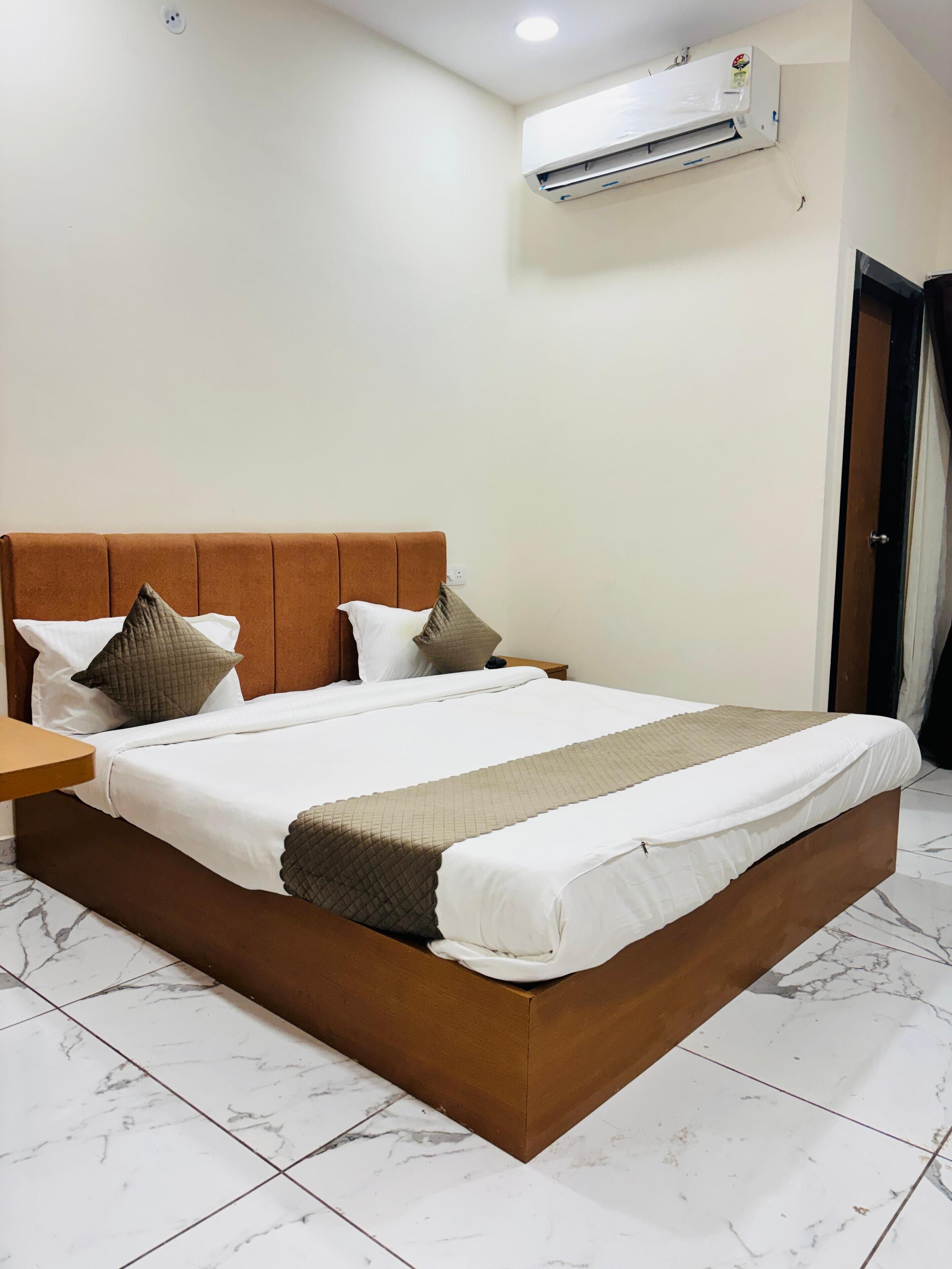 Executive Room | Free WiFi