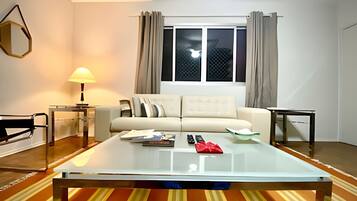 Departamento estándar | Área de sala de estar