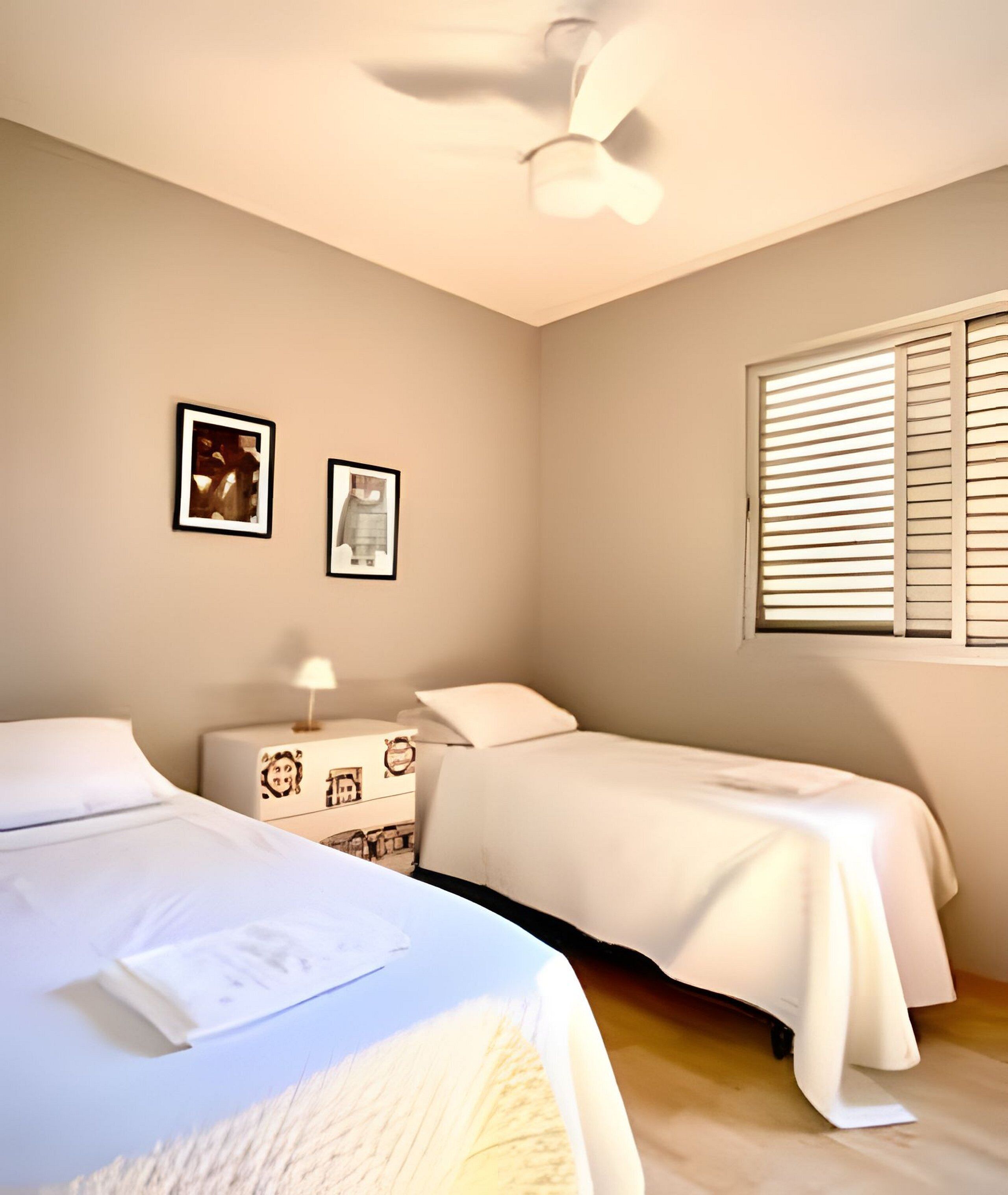 Apartamento standard | Espaço de trabalho para notebook, Wi-Fi de cortesia