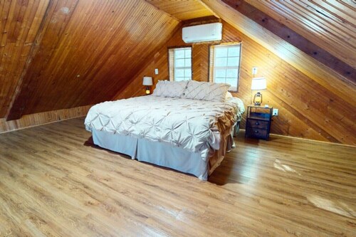 Turner Escape Cabins #2