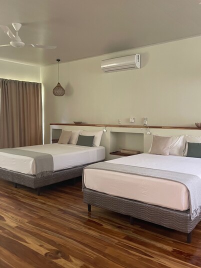 Soothing 1-bedroom villa with AC & jacuzzi in Puerto Jiménez