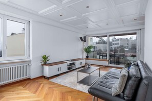 Fernseher, Arbeitsbereiche