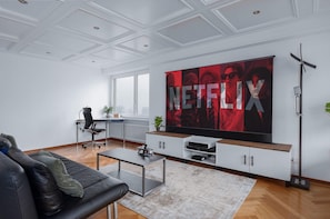 Télévision, espaces bureaux