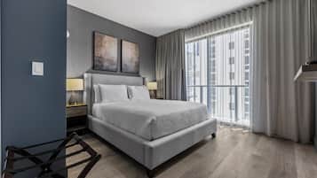 Blackout curtains, soundproofing, iron/ironing board, free WiFi