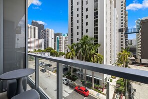 Estúdio | Vista da sacada