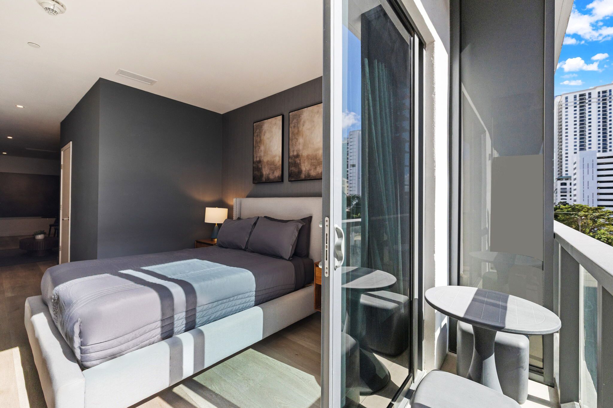 Studio | Blackout drapes, soundproofing, iron/ironing board, free WiFi