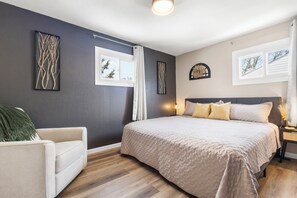 2 bedrooms, WiFi, bed sheets - The Zen Den - 2 BR (Sioux Falls)
