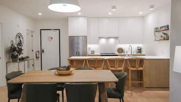 Leilighet – comfort, balkong, fjellutsikt | Spiseområde