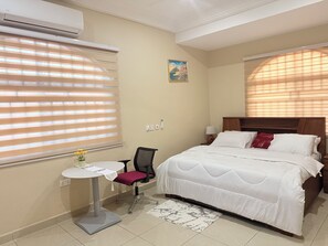 Een strijkplank/strijkijzer, gratis wifi