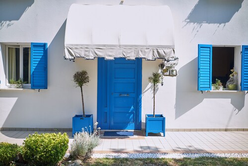 Cà del Mar - Rustic villa with private garden and swimming pool