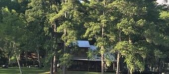 3-bedroom cabin South Toledo Bend with private boat ramp