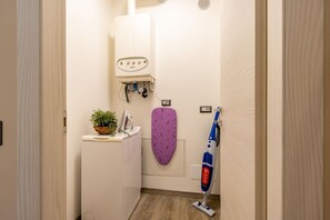 Interior - Le Dalie - Beautiful Apartment Stresa - Magognino (Magognino)