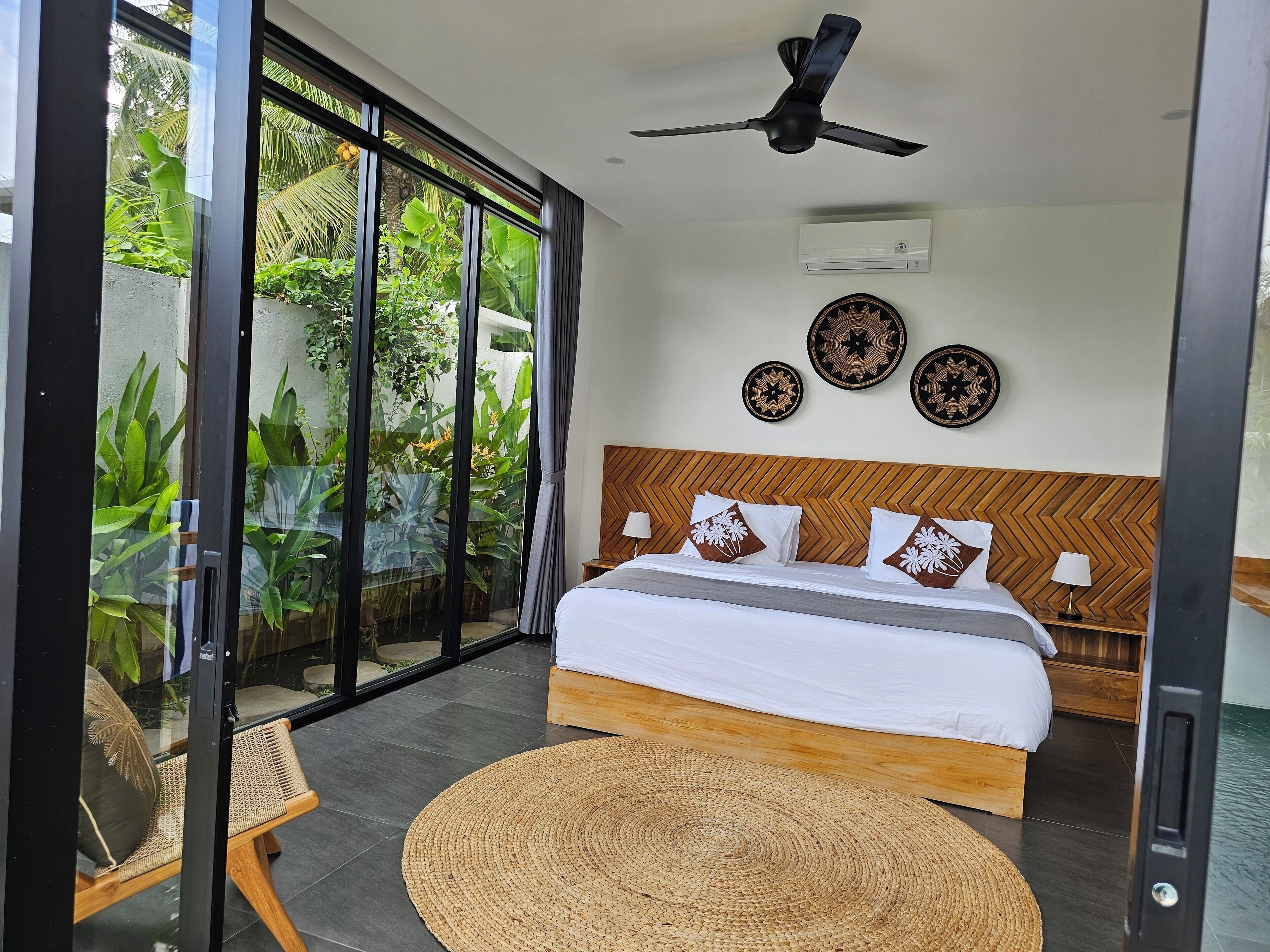 3 bedrooms, WiFi, bed sheets