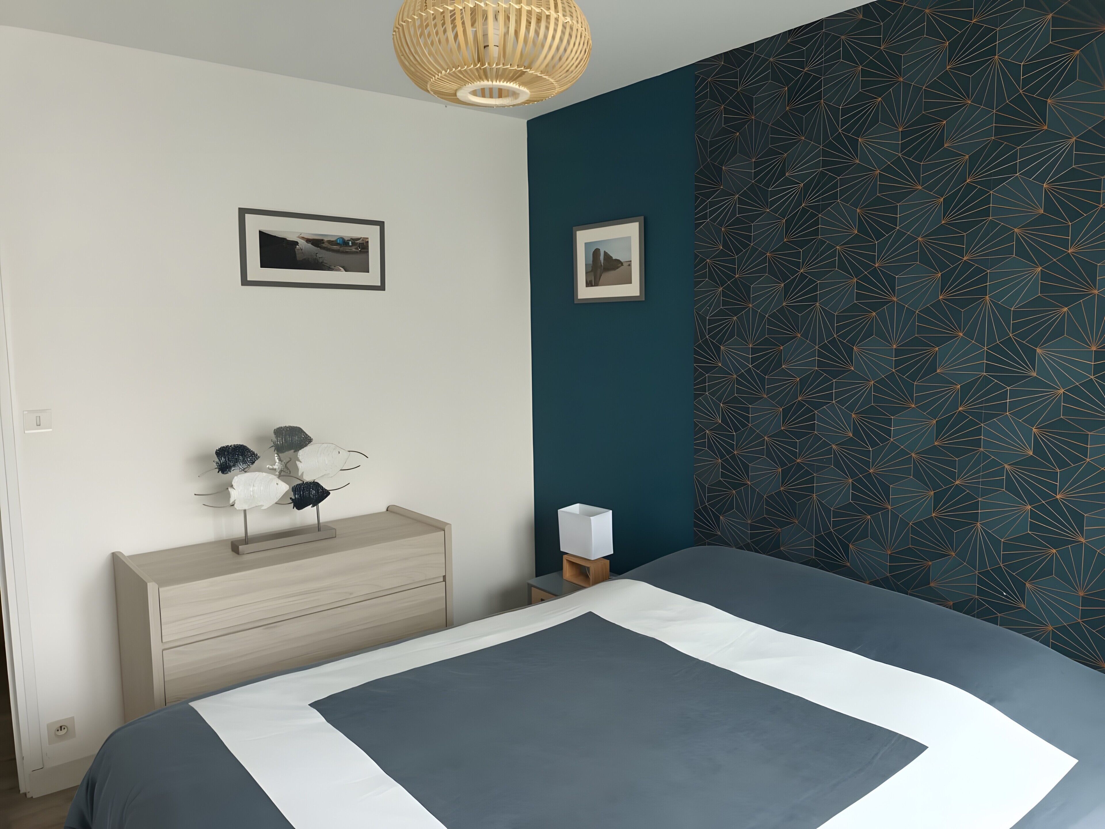 3 bedrooms, iron/ironing board, WiFi