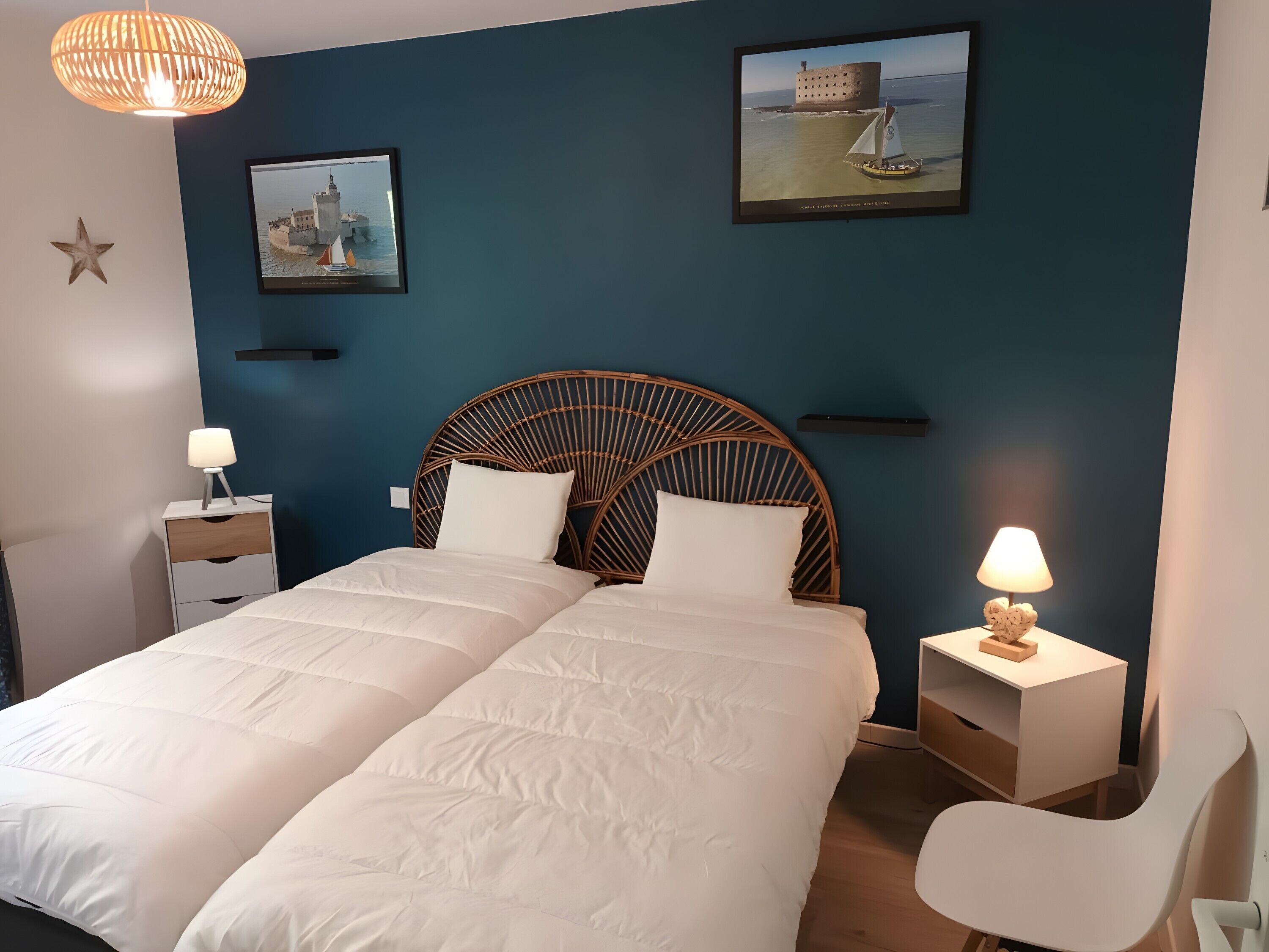 3 bedrooms, iron/ironing board, WiFi