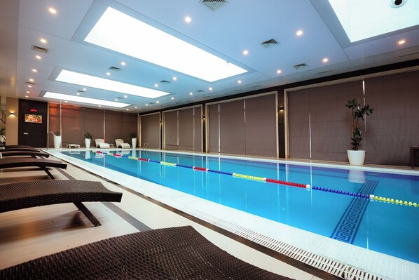 Indoor pool - Rauza Hotel Tashkent (Tashkent)