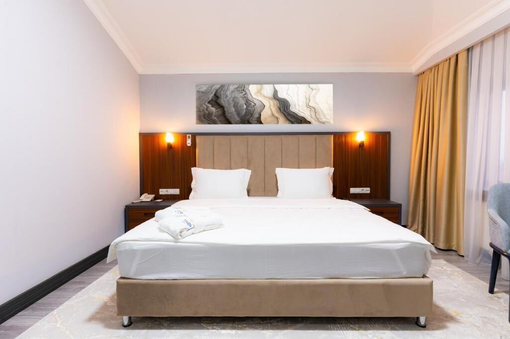 Quarto casal luxo, vista para o pátio | Roupas de cama antialérgicas, frigobar, cofres nos quartos