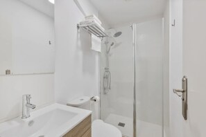 Bathroom - TeXeda Room Suites 3 - Rest in the heart of Tejeda (Tejeda)