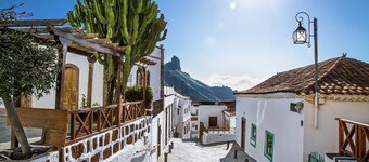 TeXeda Room Suites 6 - Rest in the heart of Tejeda