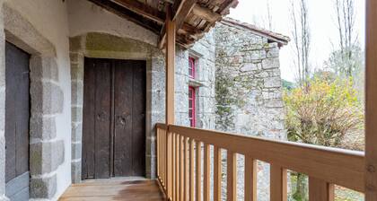 Gßte au 1er étage du Chùteau des Ducs de Mortemart