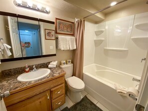 Bathroom - The Beach House I and Beach House II (Garden City)