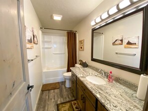 Bathroom - The Beach House I and Beach House II (Garden City)