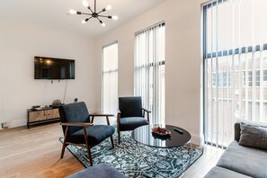 Nhà | 4 phòng ngủ 