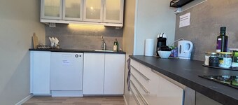 Elegant Apartment with 3 Bedrooms in the City Center