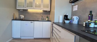 Spacious and central 3-bedroom apartment in a semi-detached house