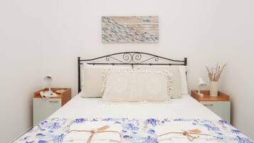 Apartment, 1 Queen Bed with Sofa bed, Kitchen | Free WiFi