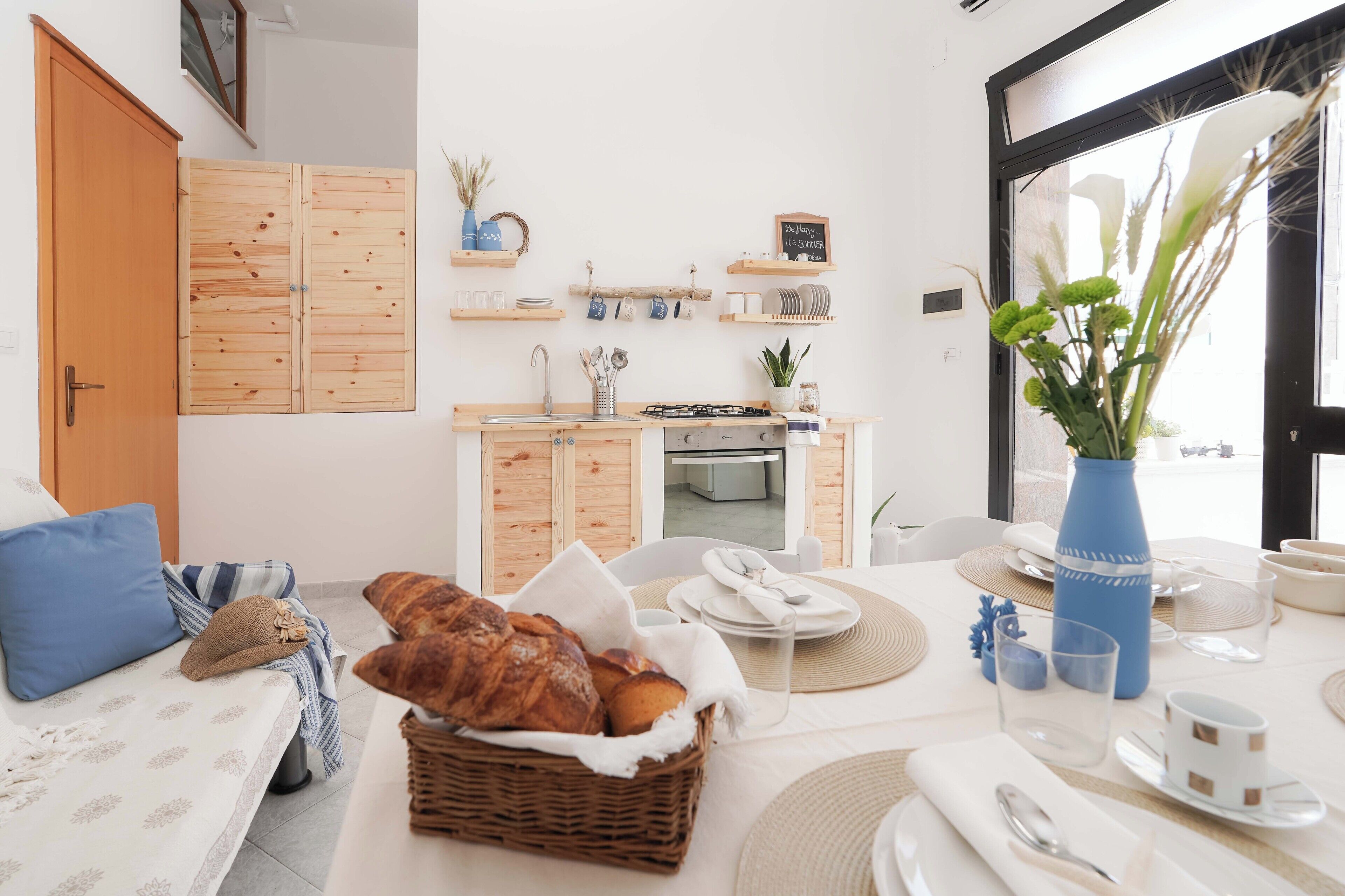 Apartment, 1 Queen Bed with Sofa bed, Kitchen | Dining