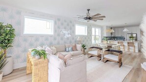 Living area - Family-Friendly Home w/ Pool & Arcade Near Beach (North Myrtle Beach)